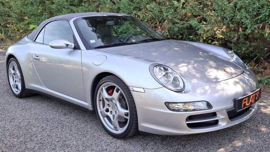 Porsche 911 Carrera 4S 997 grise, vue avant