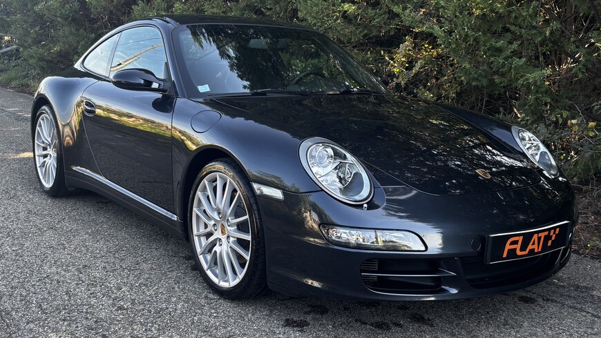 Porsche 911 Carrera S 997 gris Atlas, vue avant