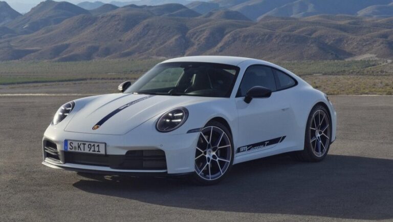 Porsche 911 Carrera T type 992
