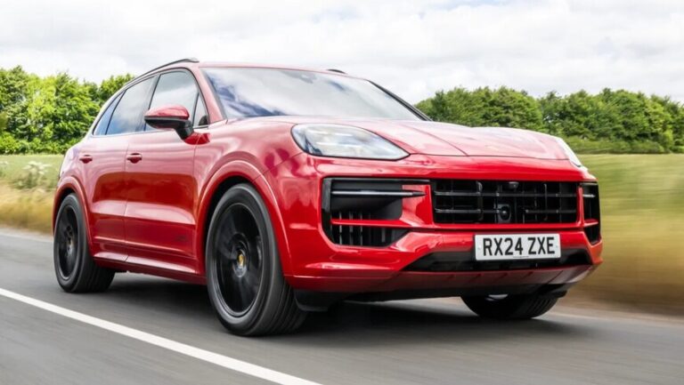 Porsche Cayenne GTS Coupe type 9YA