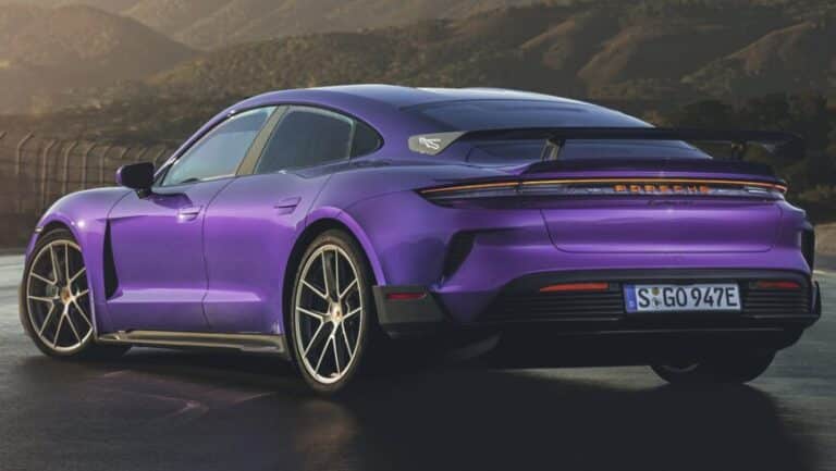 Porsche Taycan Turbo GT Pack Weissach type 9J1